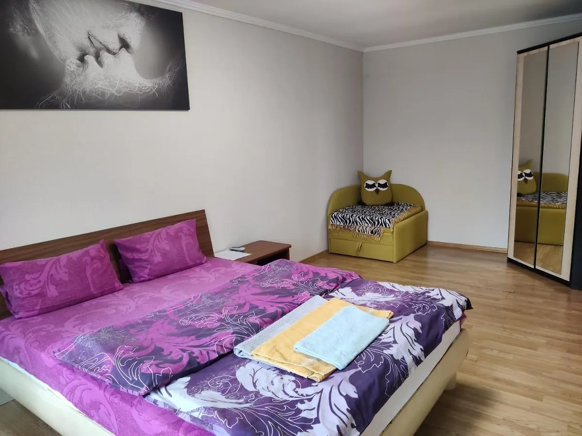 קייב Apartment On Victora Yarmoly אוקראינה